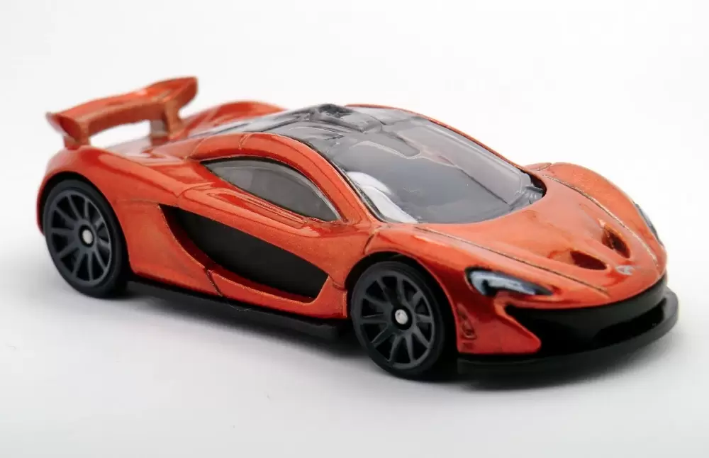 McLaren P1