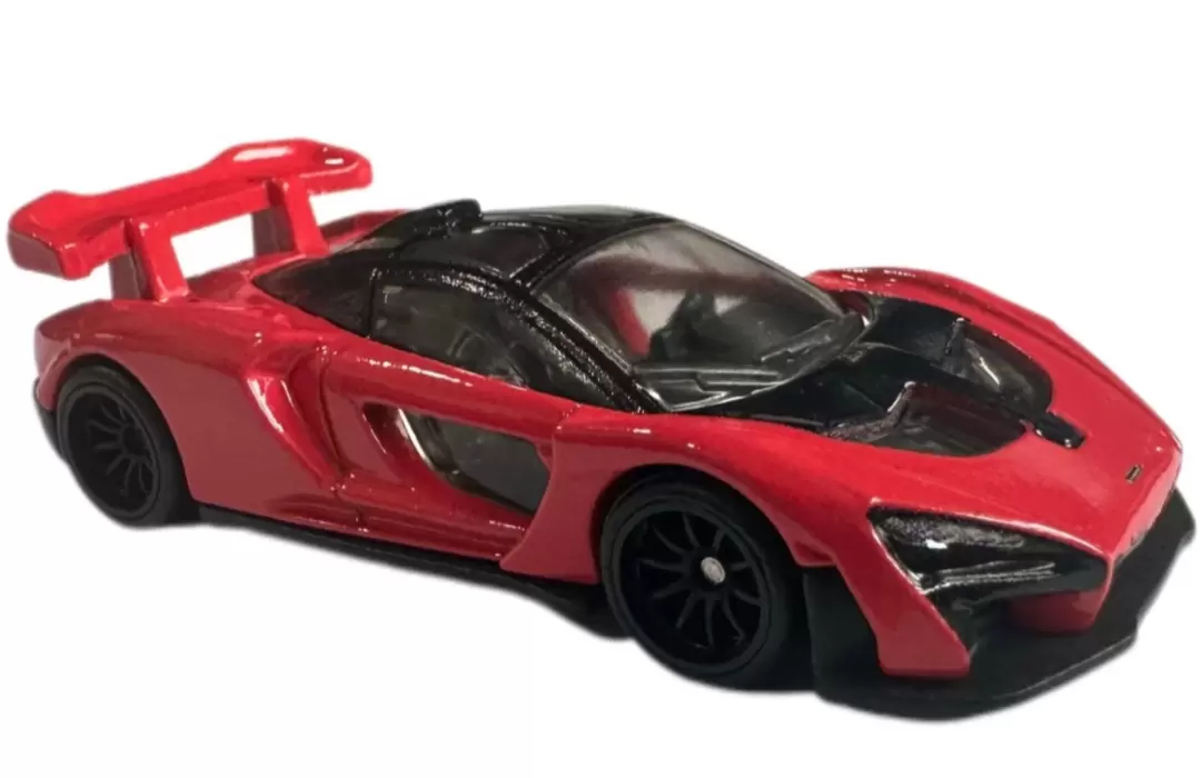 McLaren Senna