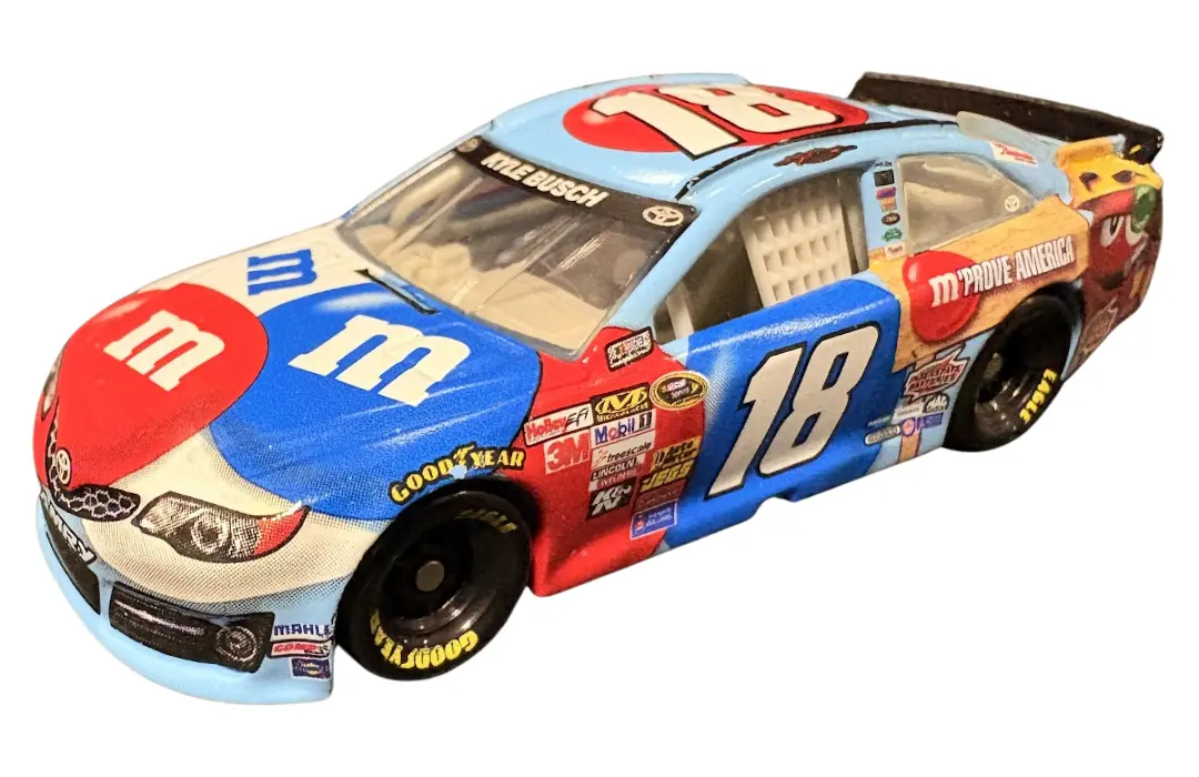 Toyota Camry #18 Kyle Busch (NASCAR 2013 - M&Ms)
